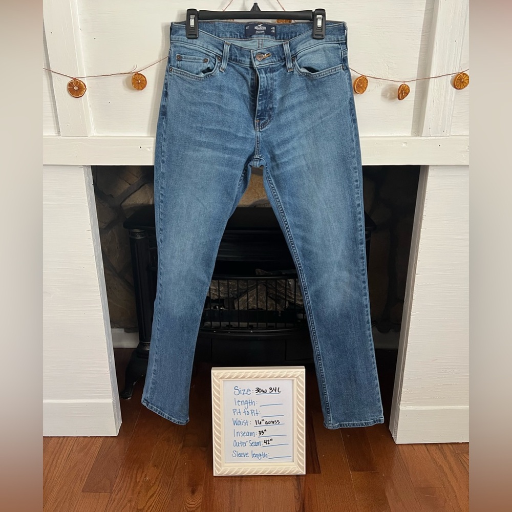 Hollister men’s slim straight jeans